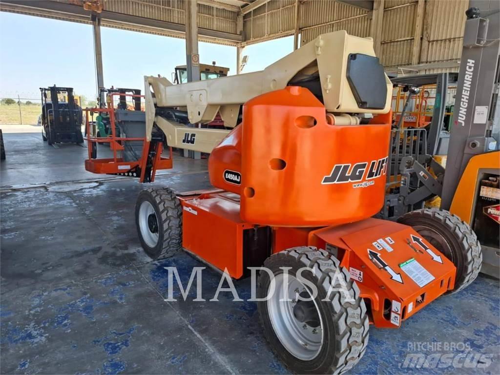 JLG E450AJ Knikarmhoogwerkers