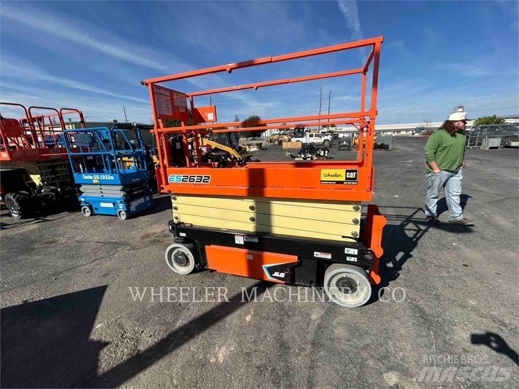 JLG ES2632 Schaarhoogwerkers