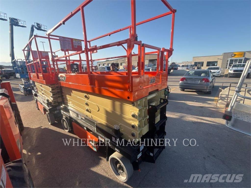 JLG ES4046 Schaarhoogwerkers