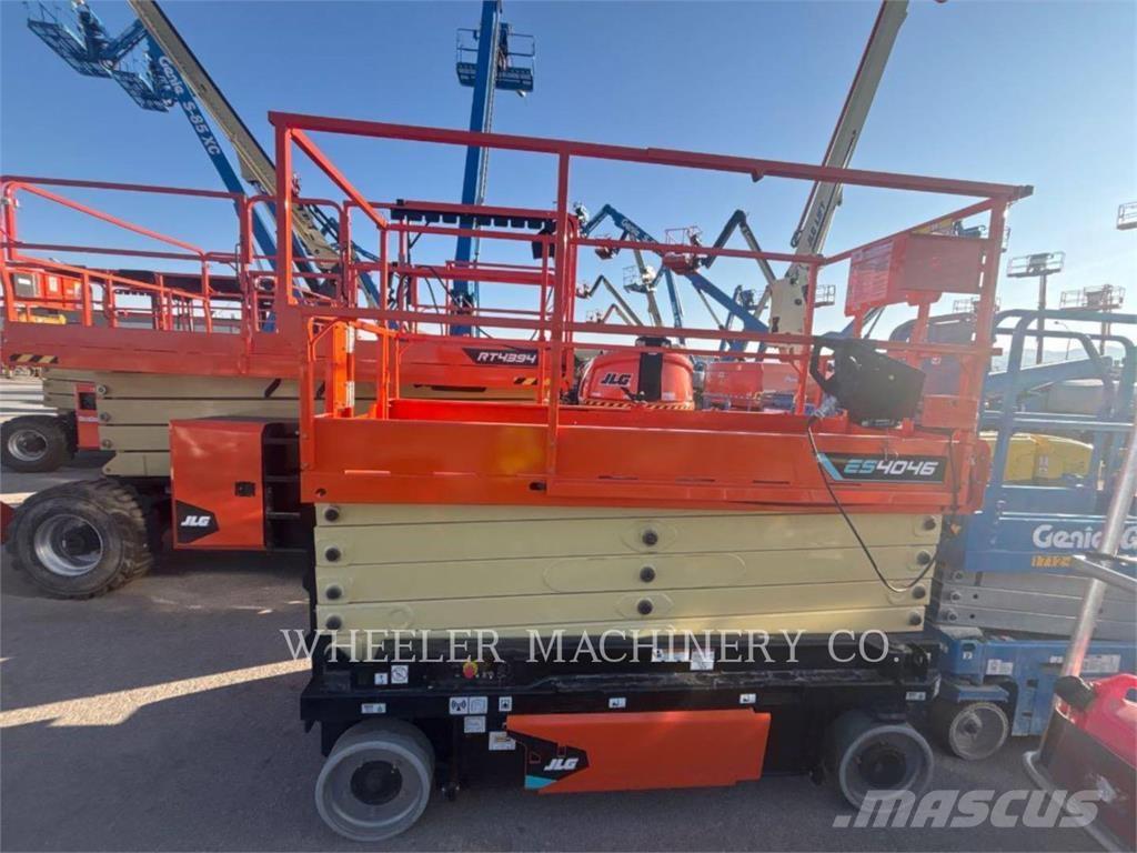 JLG ES4046 Schaarhoogwerkers