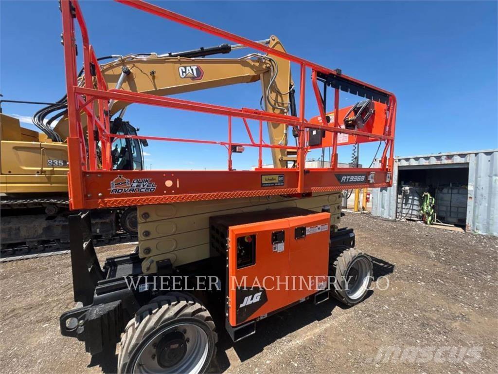 JLG RT3369 Schaarhoogwerkers