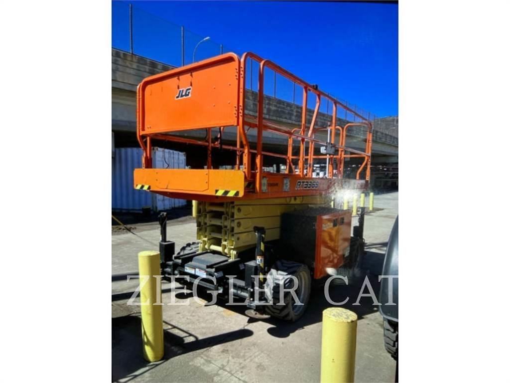 JLG RT3369 Schaarhoogwerkers
