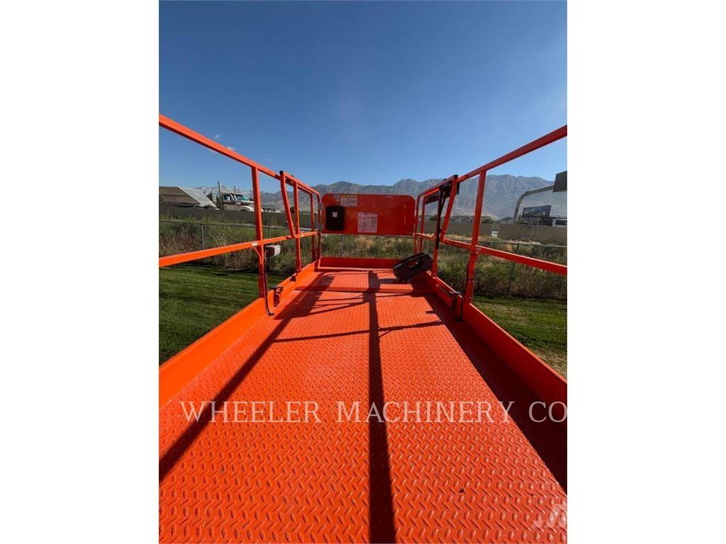 JLG RT3369 Schaarhoogwerkers