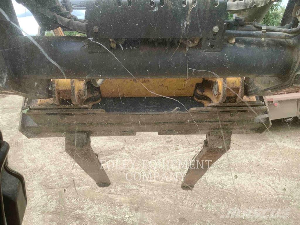 John Deere 333G Schrankladers