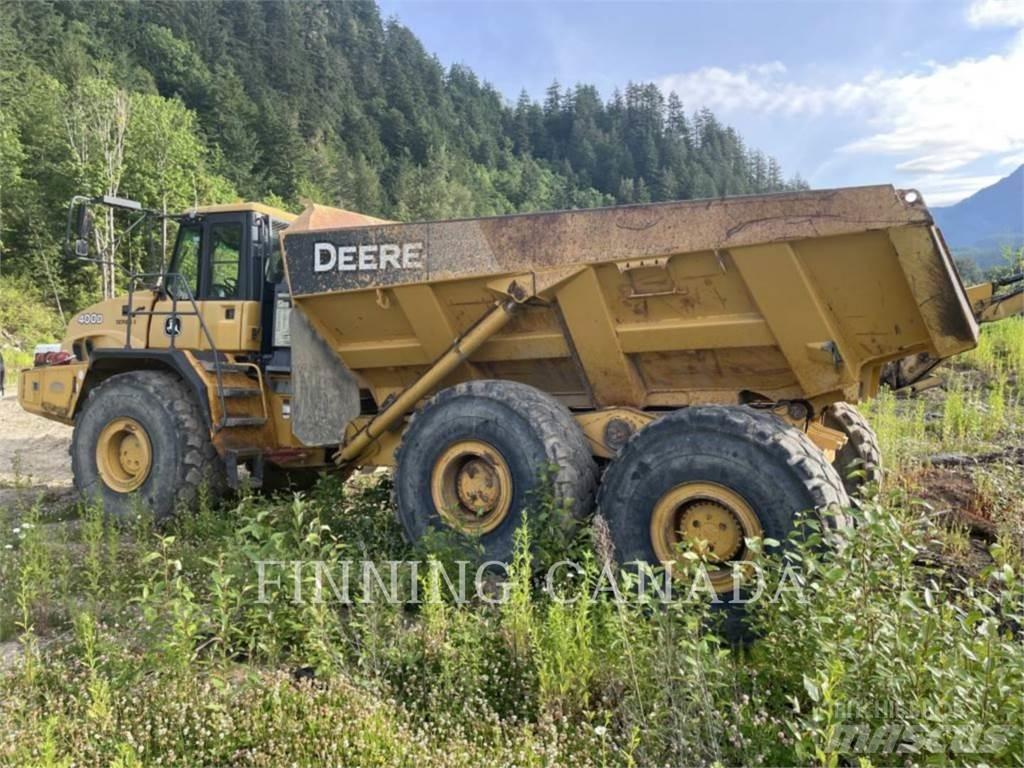 John Deere 400D Knik dumptrucks