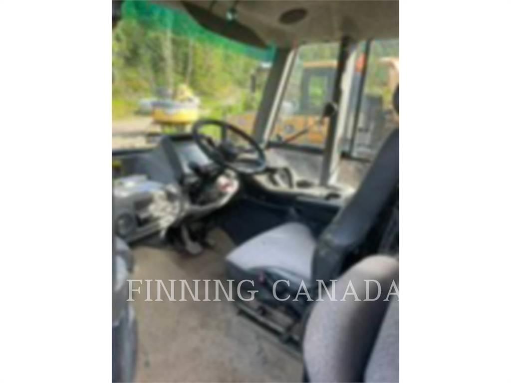 John Deere 400D Knik dumptrucks