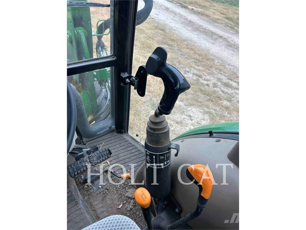 John Deere 5075E Tractoren