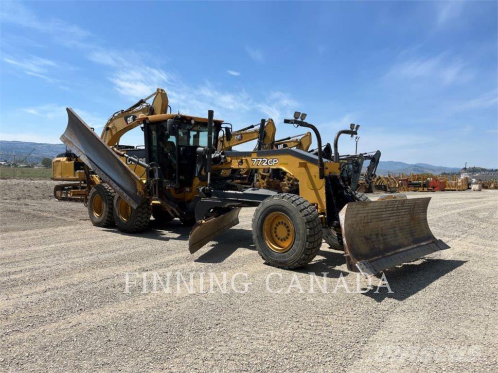 John Deere 772GP Graders