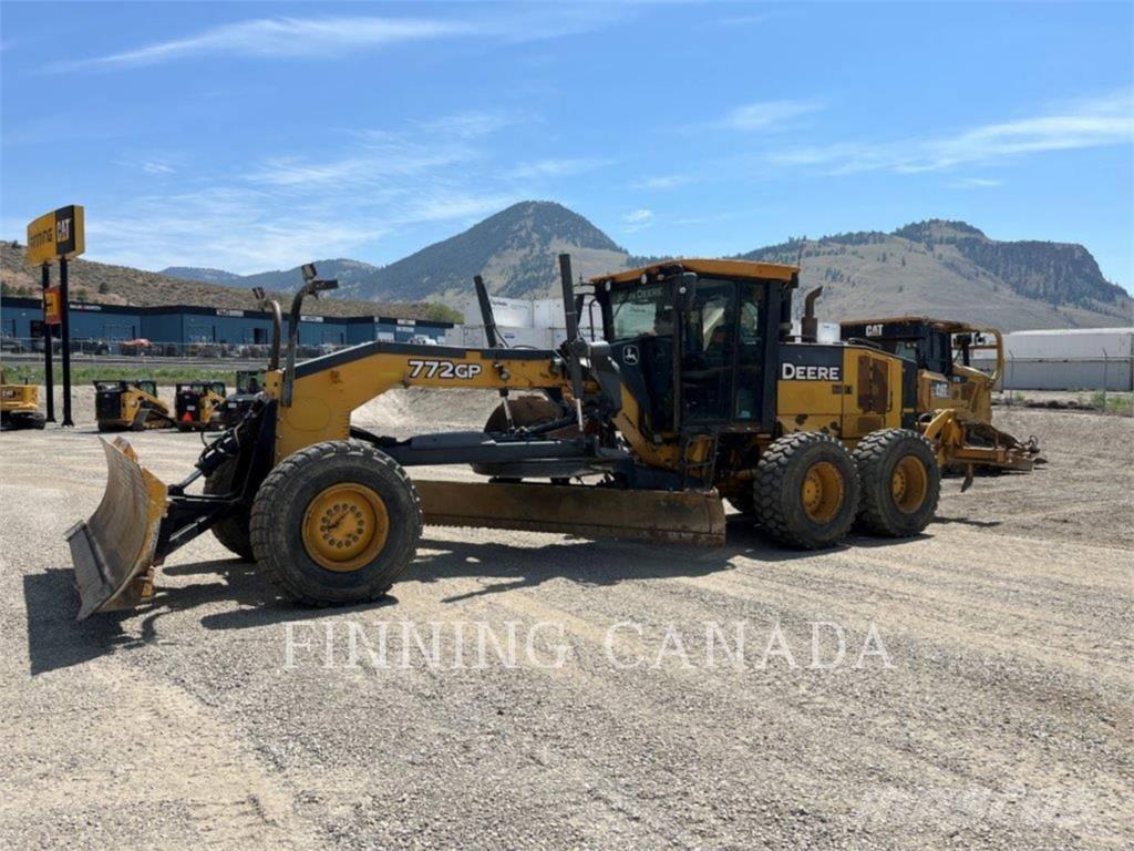 John Deere 772GP Graders