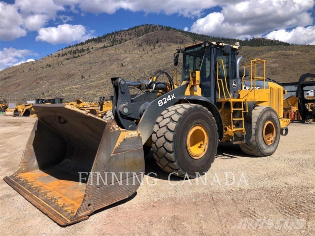 John Deere 824K Wielladers