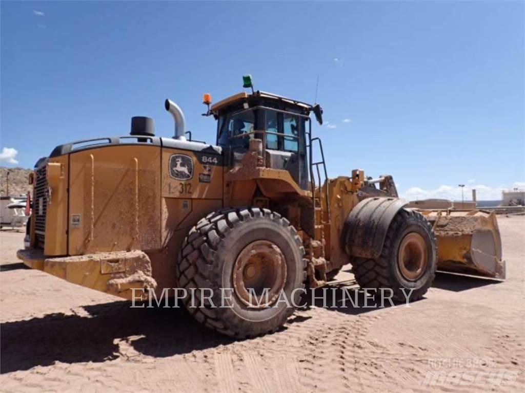 John Deere 844P Wielladers