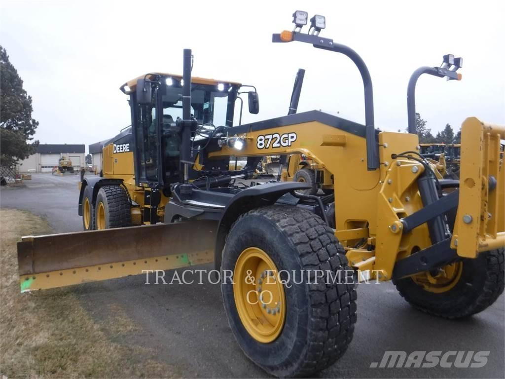 John Deere 872GP Graders