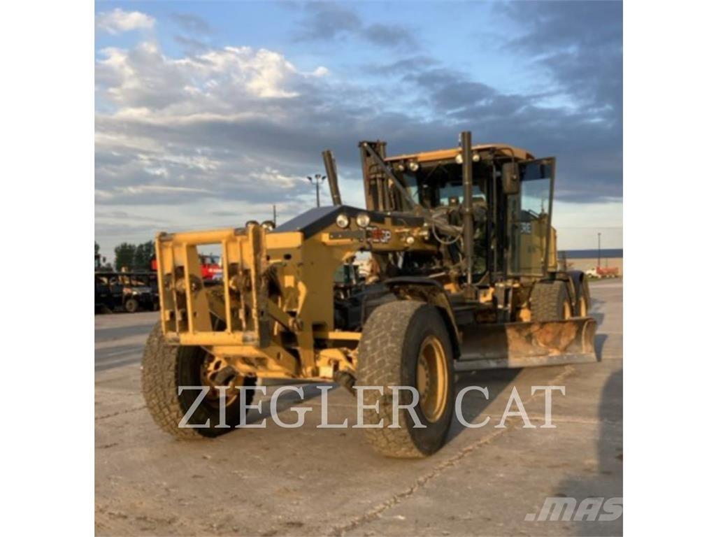 John Deere & CO. 772GP Graders