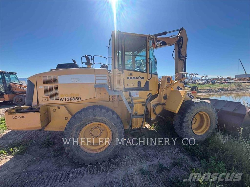 Komatsu WA250-5L Wielladers