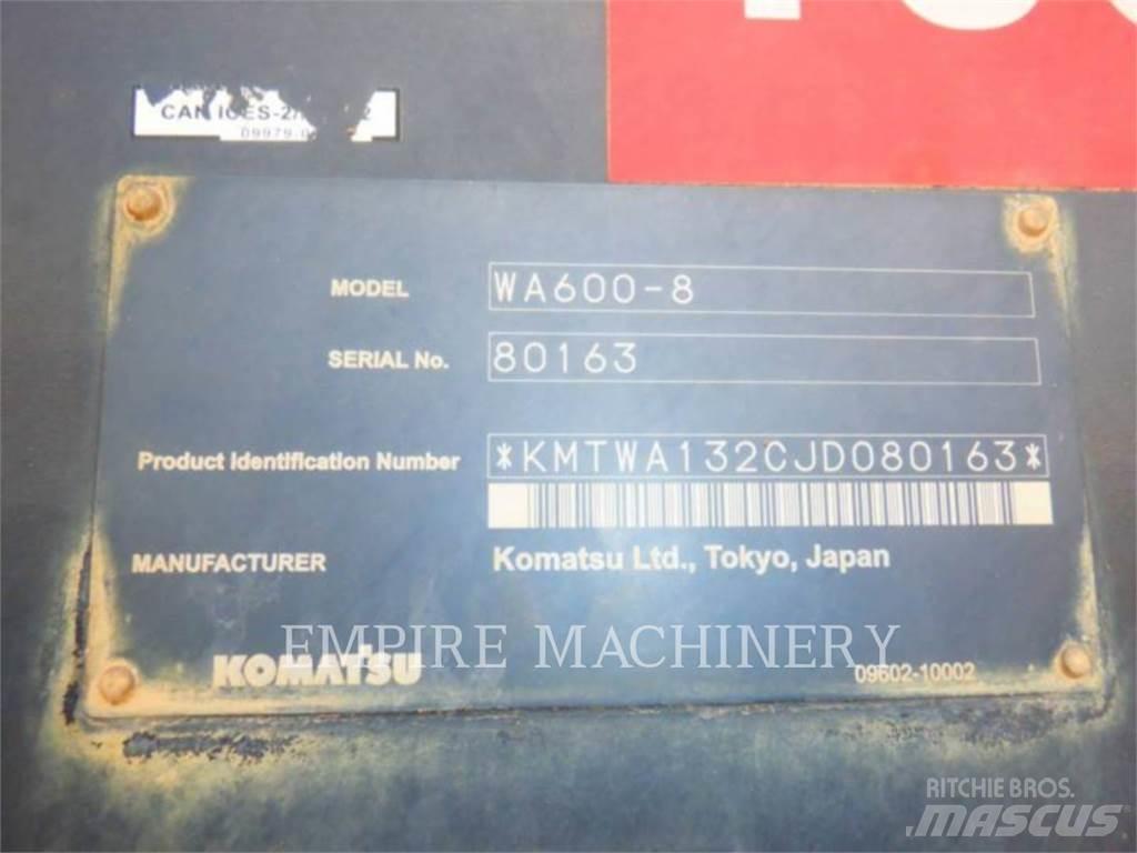 Komatsu WA600-8 Wielladers