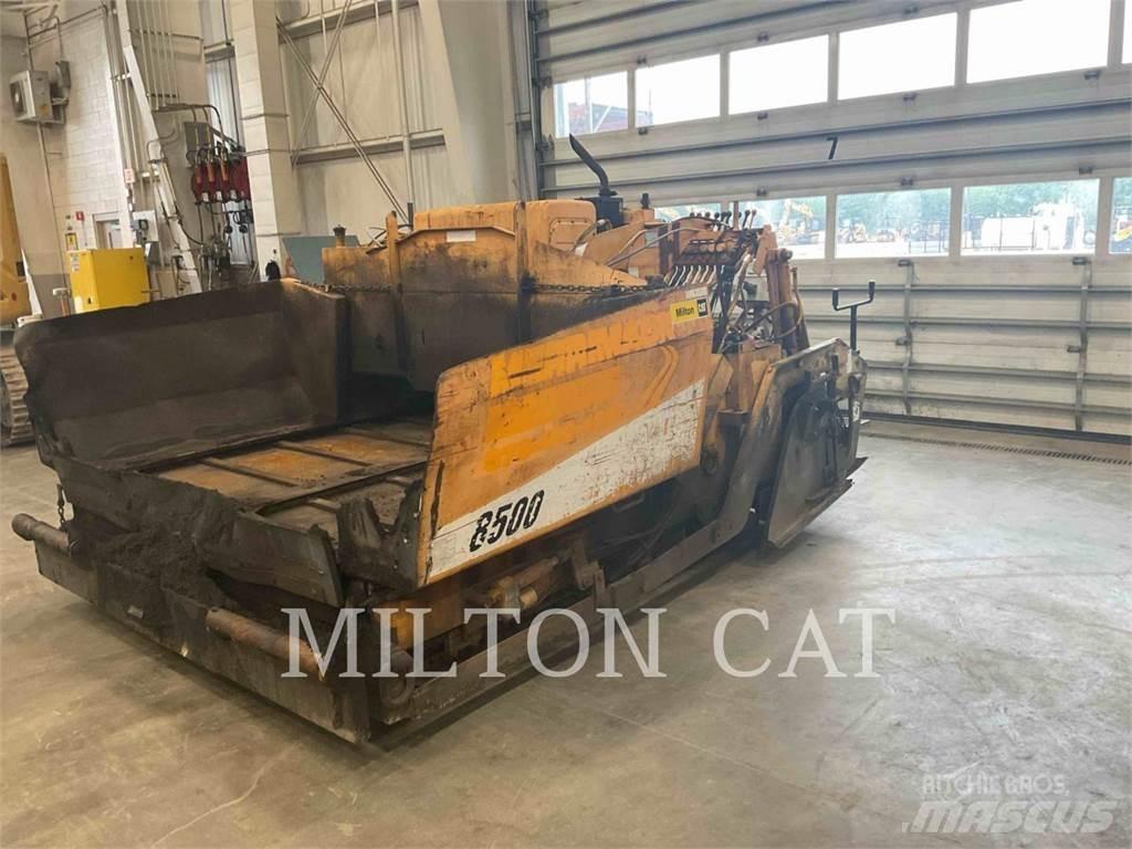 LeeBoy L8500T Asfaltafwerkmachines