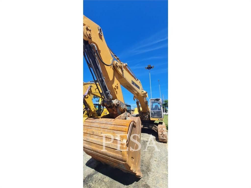 Liebherr 944 Rupsgraafmachines