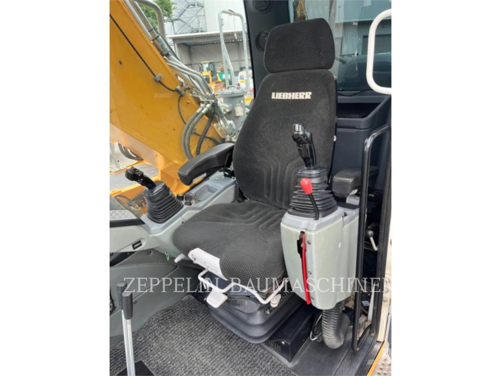 Liebherr R926 Rupsgraafmachines