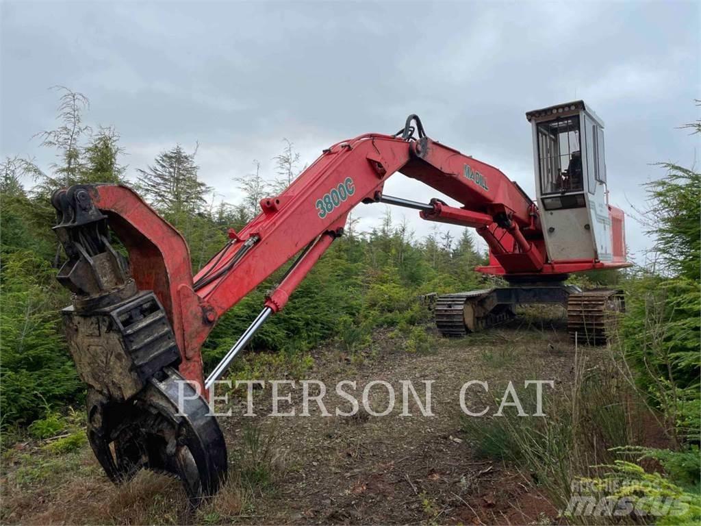 Madill 3800C Harwarders