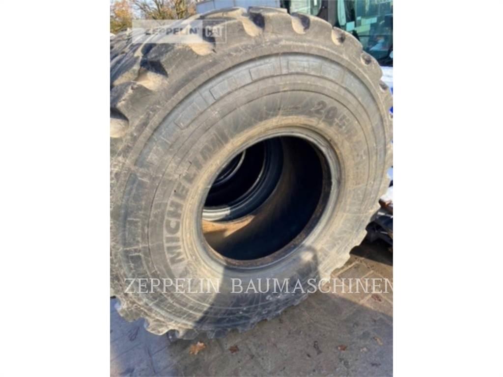 Michelin 4X 20.5R25XHA Banden, wielen en velgen