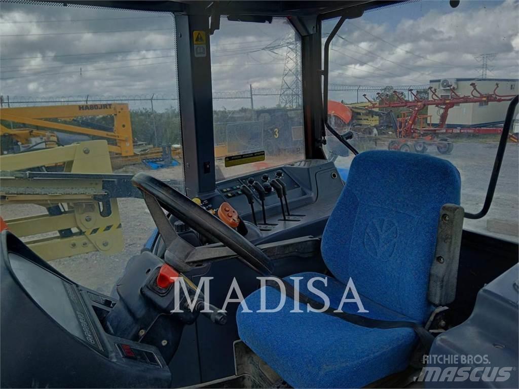 New Holland T7030 Tractoren