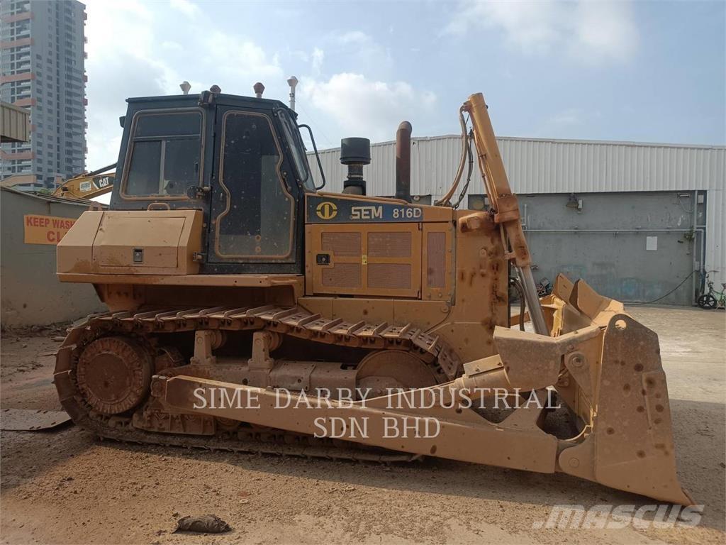 SEM MACHINERY SEM 816D Rupsdozers