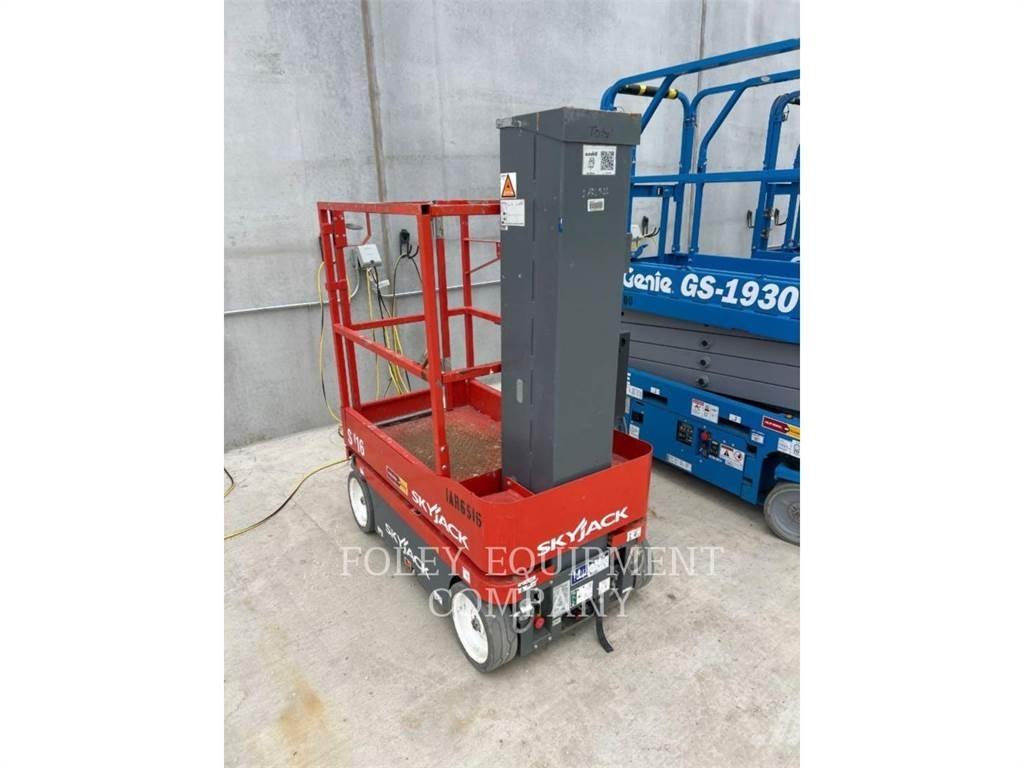 Skyjack SJ16 Schaarhoogwerkers