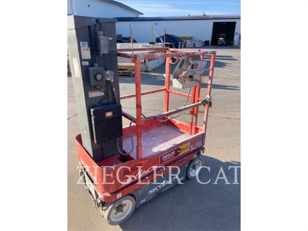 Skyjack SJ16 Schaarhoogwerkers