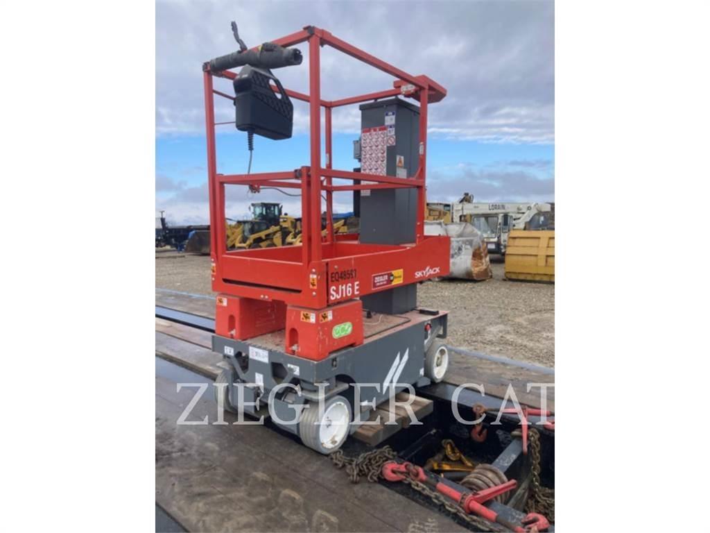 Skyjack SJ16E Schaarhoogwerkers