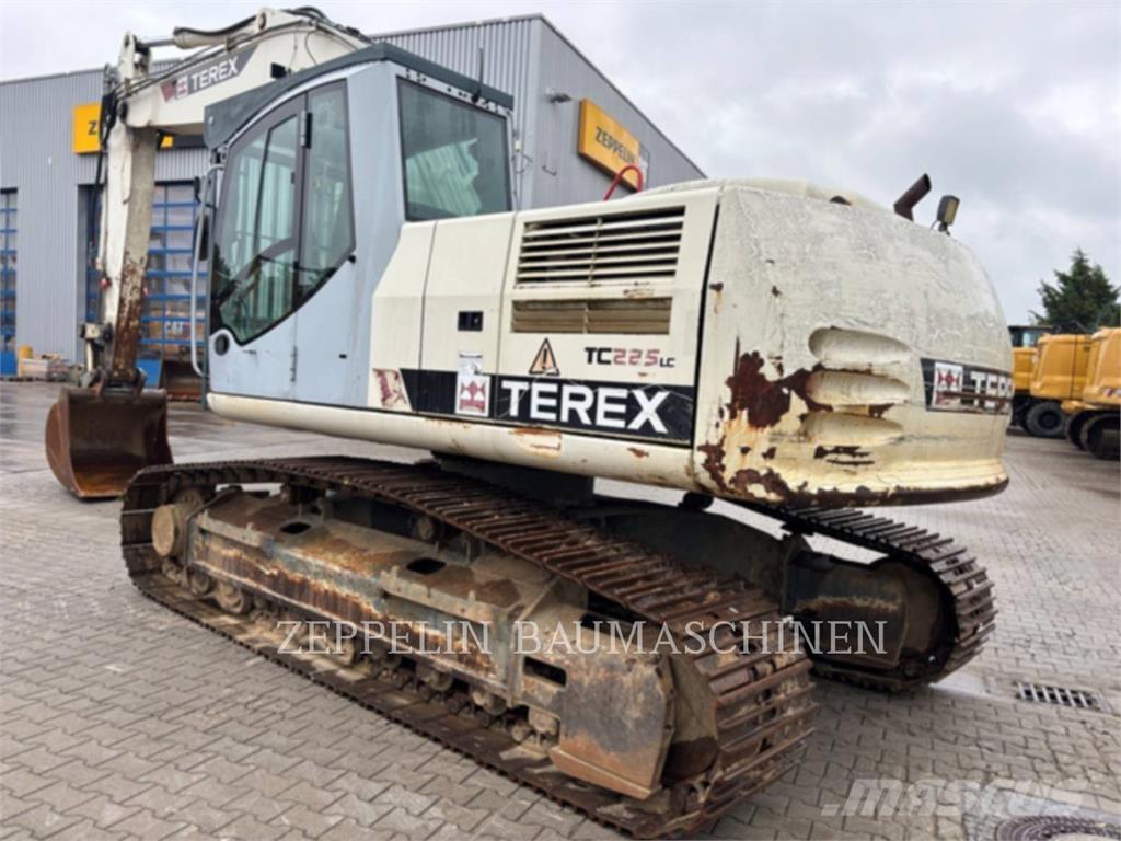 Terex TC225LC Rupsgraafmachines