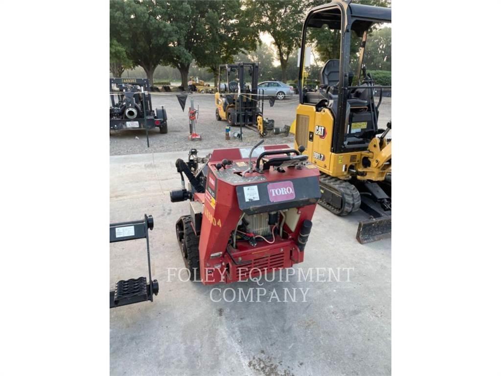 Toro TRX20 Sleuvengravers