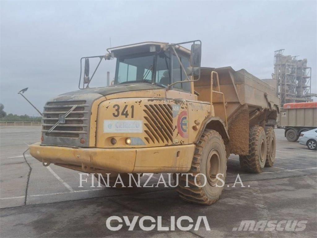 Volvo A25D Knik dumptrucks