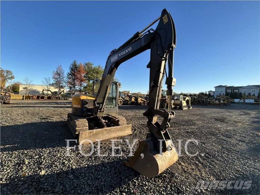 Volvo ECR88D Rupsgraafmachines