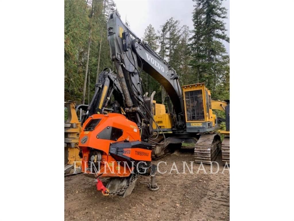 Volvo FC3329C Rupsgraafmachines