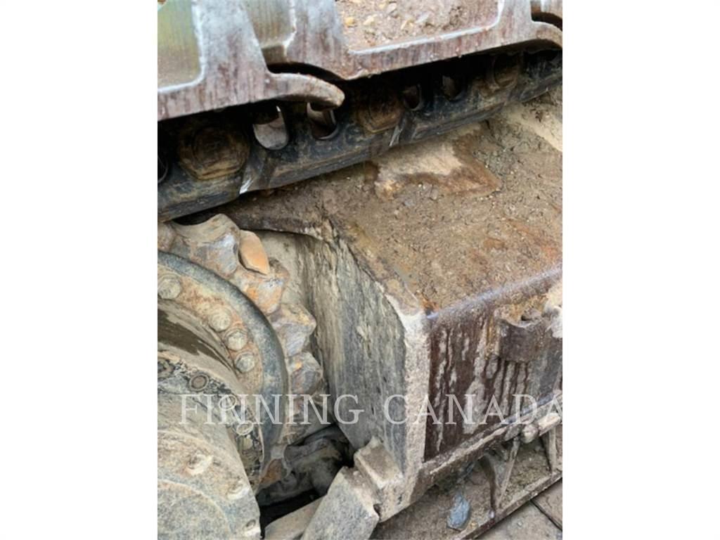 Volvo FC3329C Rupsgraafmachines