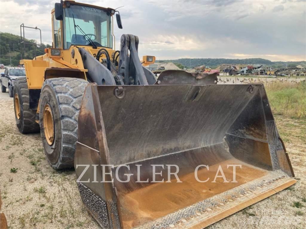 Volvo L220E Wielladers