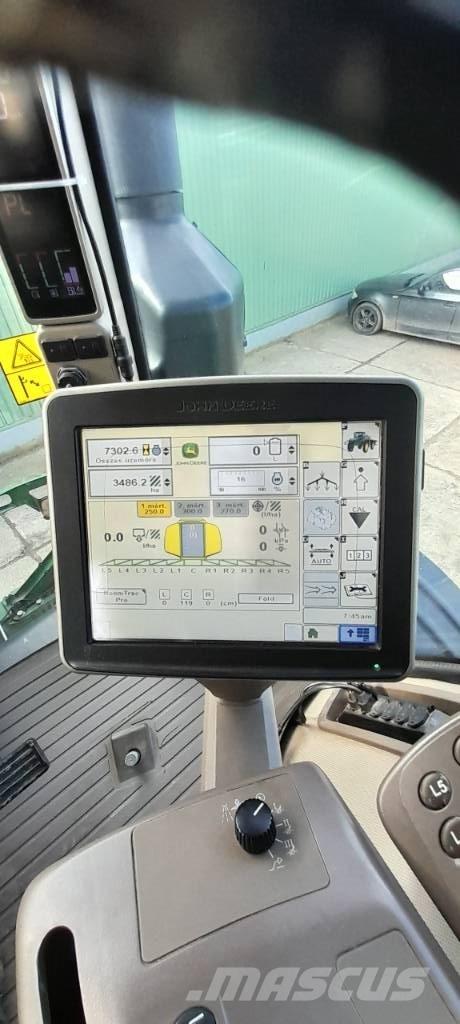 John Deere R 4038 Zelfrijdende spuitmachines