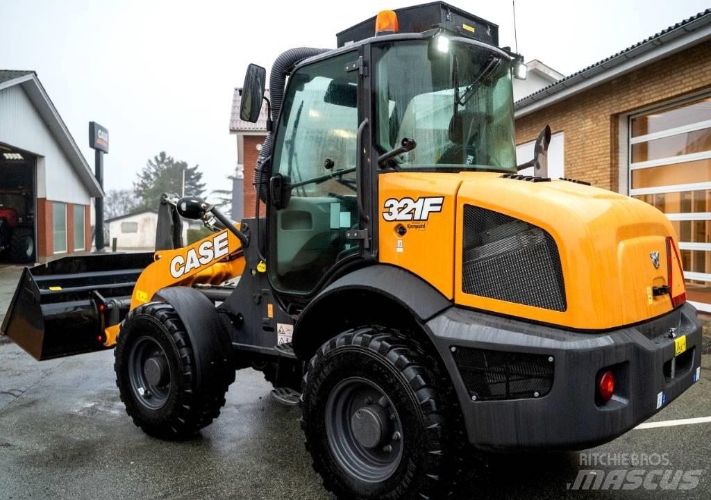 CASE 321 F Wielladers