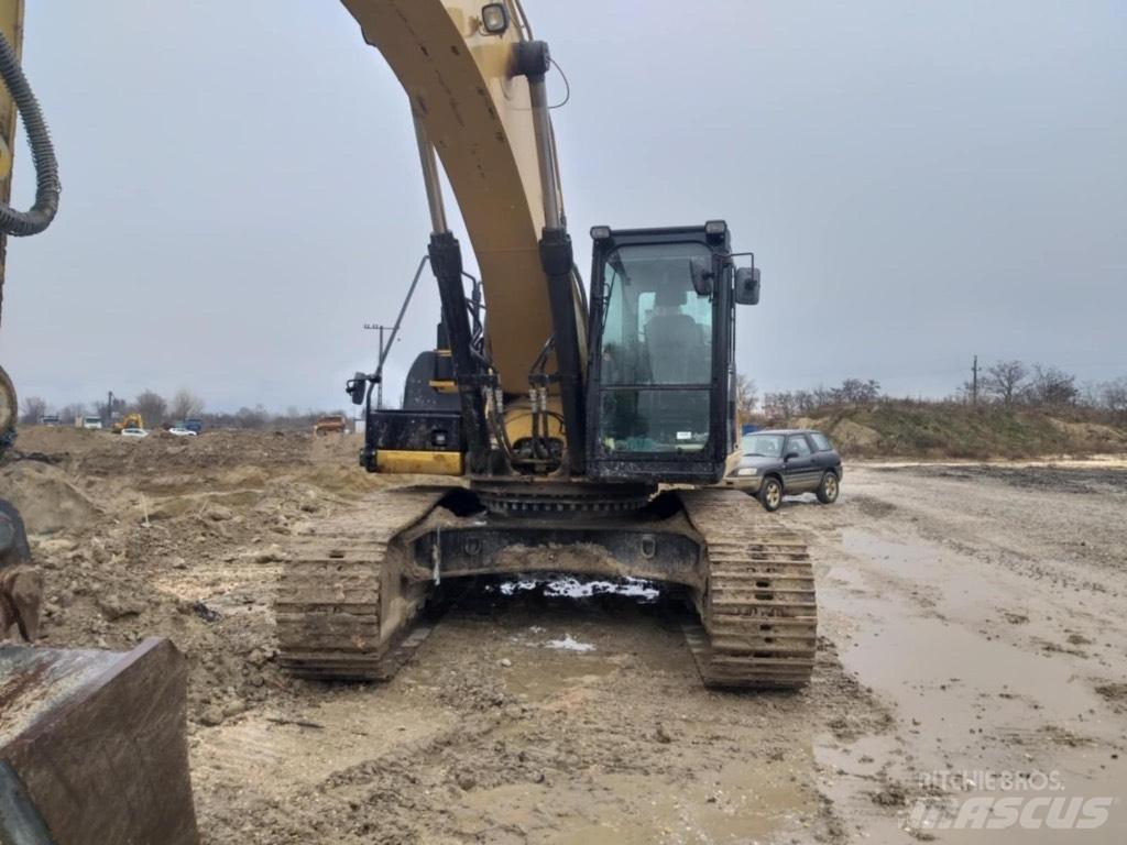 CAT 336 D2 Rupsgraafmachines