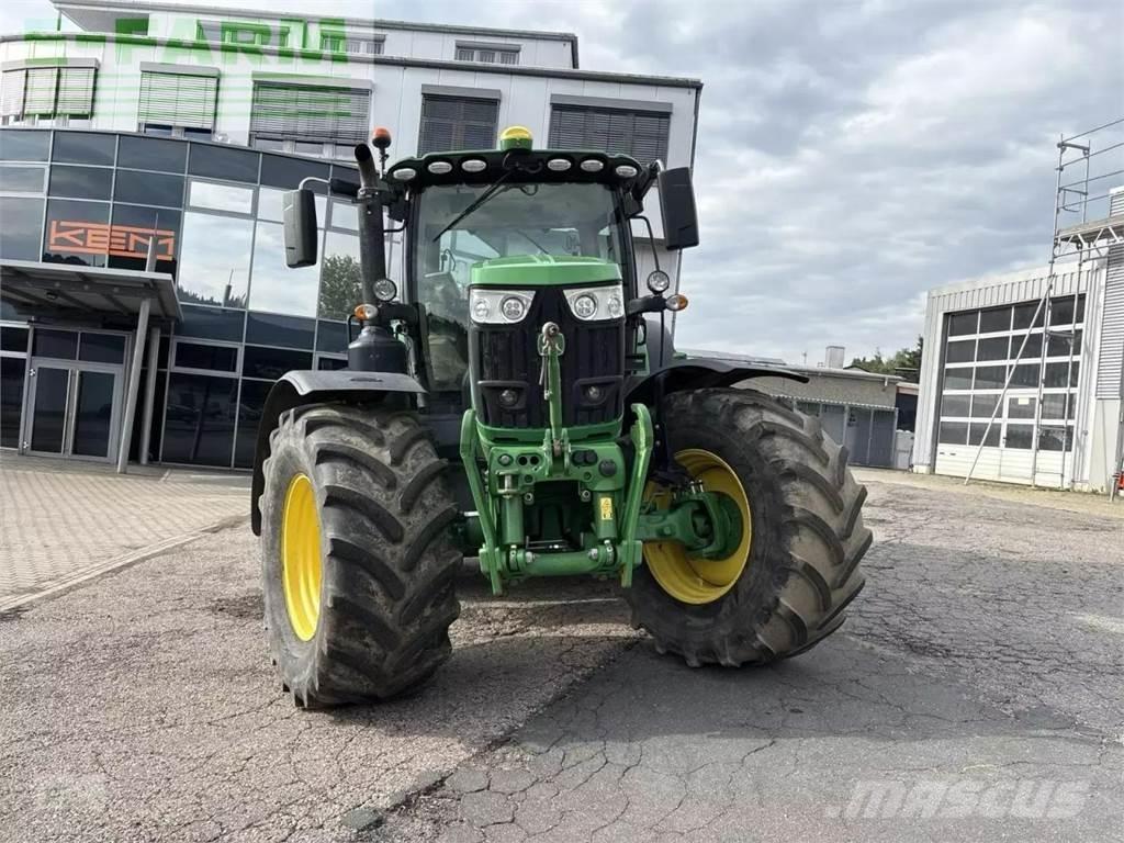 John Deere 6215r Tractoren