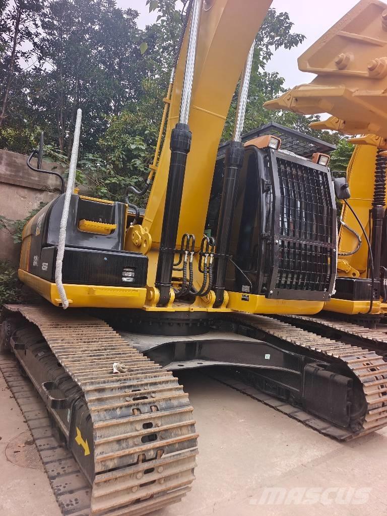 CAT 324 D Rupsgraafmachines