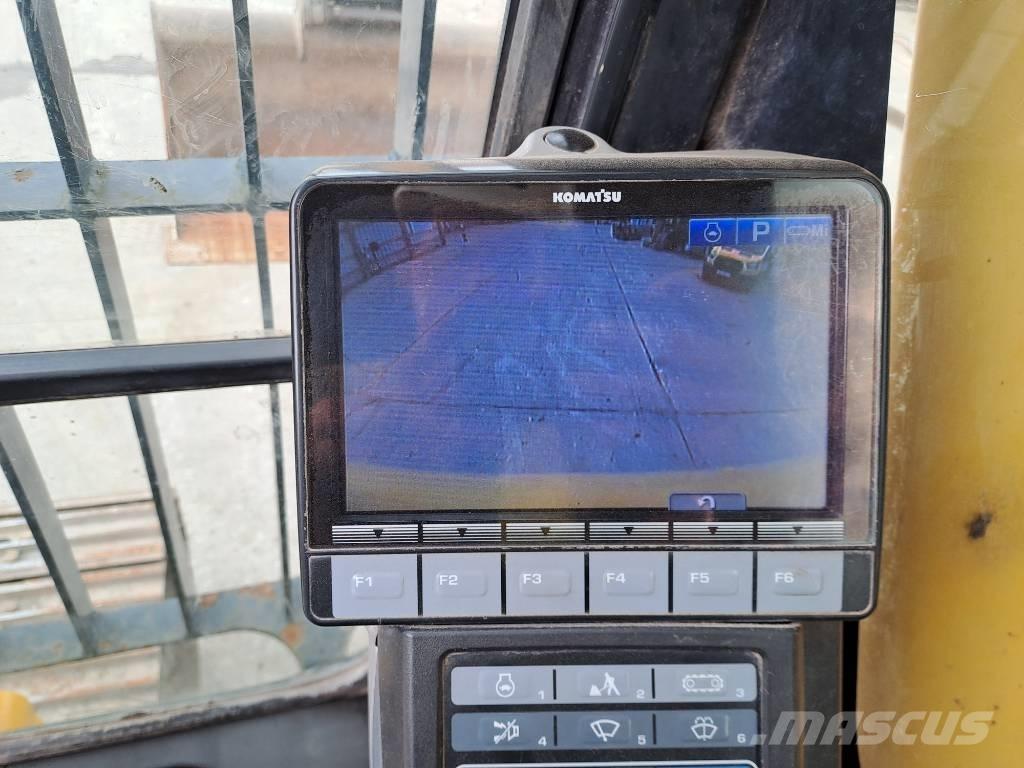 Komatsu HB 215 LC-2 Rupsgraafmachines