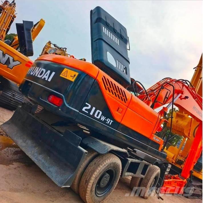 Hyundai 210W-7 Wielgraafmachines