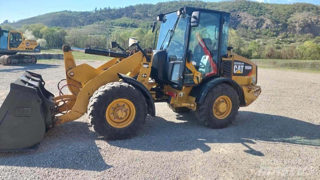 CAT 906 Wielladers