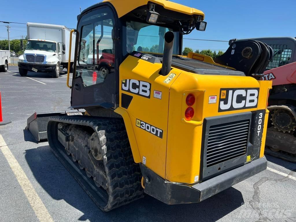 JCB 300 T Schrankladers