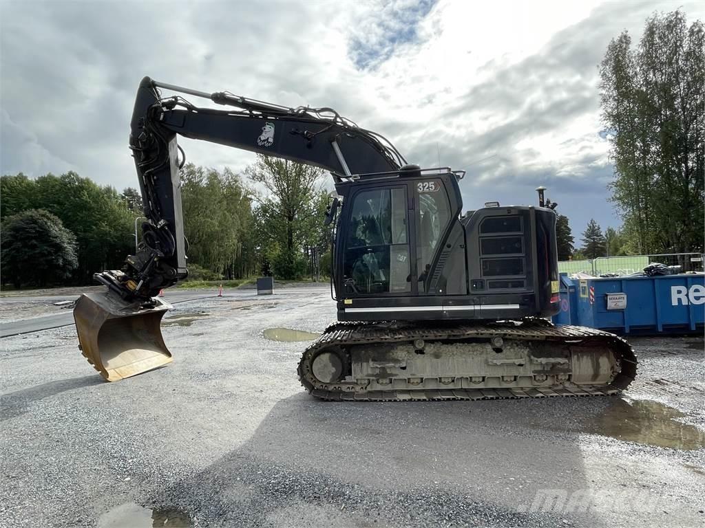 CAT 325 Rupsgraafmachines