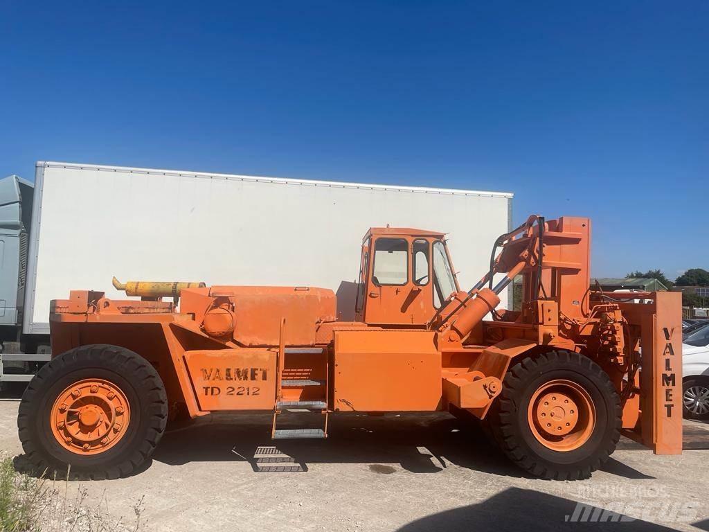 Valmet TD2212 Diesel heftrucks