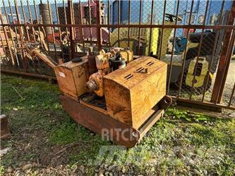 CASE Vibromax W50 Trilmachines