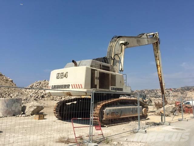 Liebherr 984 C Graafmachines Long Reach