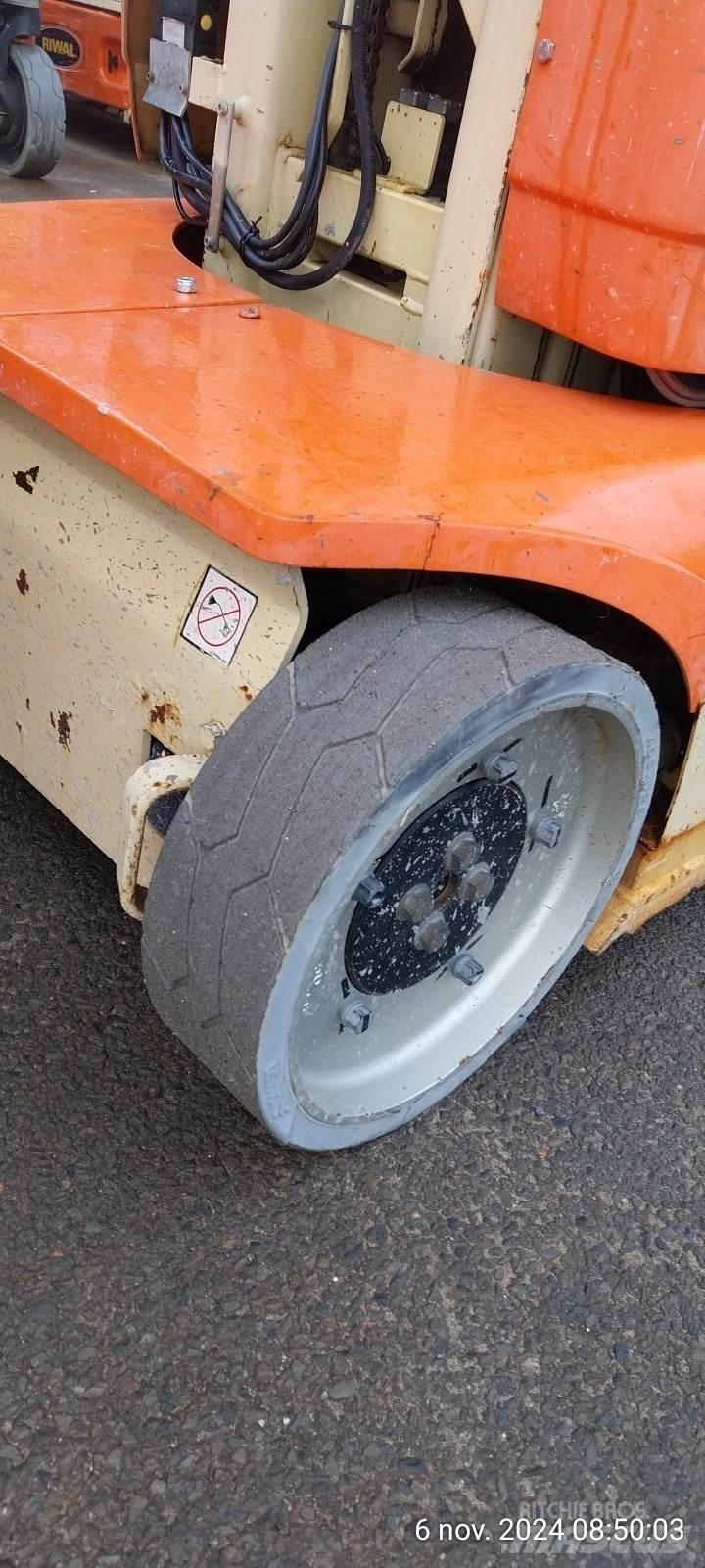 JLG T10E Andere liften en hoogwerkers